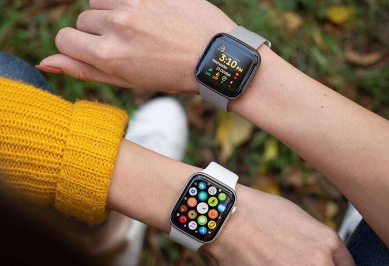 Fitbit Versa 2 vs Apple Watch 5